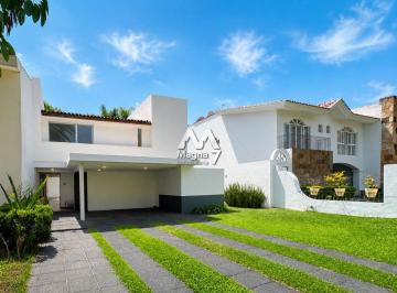Casa de 3 habitaciones, Zapopan · Casa en Renta en Valle Real
