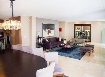 Casa · 920m² · 7 Recámaras · 5 Estacionamientos · Casa en Venta en Condominio Sierra Vertientes