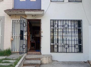 Casa de 2 habitaciones, Morelia · Casa en Venta en El Frac. Lomas de La Maestranza.
