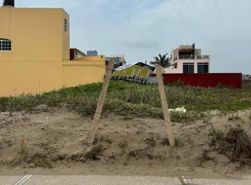 Terreno / Lote · 261m² · Terreno en Malecon Costero Cerca del Fiesta Inn