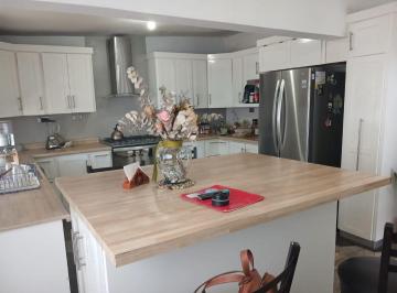 Casa de 3 habitaciones, Chihuahua · Casa en Venta Col. Granjas