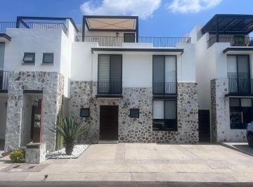 3378ebb9fe430d33fbff53625fa3c6d7e74813d4a16c59967e88acdad6083429 · Casa en Renta Amueblada en Torre de Piedra Juriquilla Queretaro