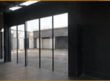 Bodega comercial · 1130m² · Bodega Industrial en Venta en La Agrícola Oriental