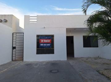 Casa · 90m² · 2 Recámaras · 2 Estacionamientos · Casa de 2 Habitaciones en Renta