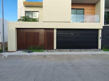 Casa de 4 habitaciones, Medellín · Estrena Tu Casa Fraccionamiento Las Palmas