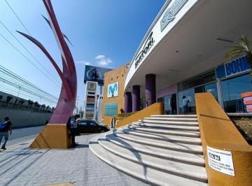 Local comercial , Querétaro · ¡Atencion Inversionistas! Local en Venta