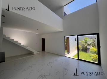 Casa · 190m² · 3 Recámaras · 2 Estacionamientos · Casa en Venta Fracc. Andares Miramar