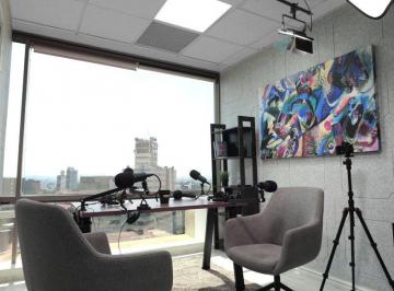 Oficina , Guadalajara · Tu Historia Merece Ser Escuchada. Grábala en Best Podcast Room.