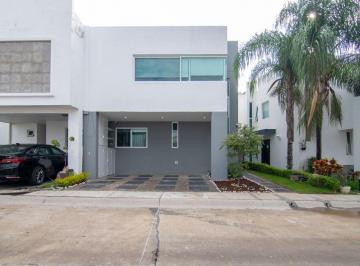Casa de 3 habitaciones, Tlajomulco de Zúñiga · Residencia en Venta en Bosque Real de Santa Anita, Tlajomulco