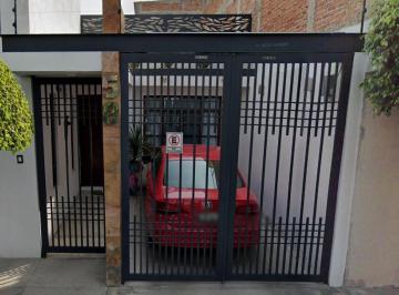 Casa de 3 habitaciones, Querétaro · Casa con 3 Recámaras en Venta en Panamericano