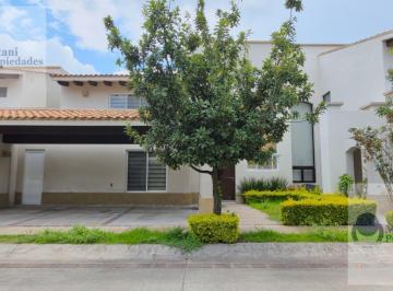 Casa · 5 Recámaras · Casa Mayorazgo Corralejo