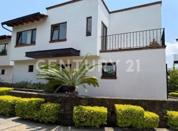 Casa · 330m² · 3 Recámaras · 2 Estacionamientos · Casa en Renta en Malinalco, Edo México