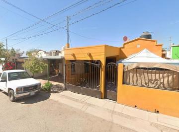 Casa de 2 habitaciones, Hermosillo · Casa de 120 m² con 2 Recámaras en Venta en Hermosillo, Remate Bancario.