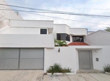 Casa de 5 habitaciones, Tuxtla Gutiérrez · Venta de Casa en Fraccionamiento Arboledas Tuxtlan Gutierrez Chiapas