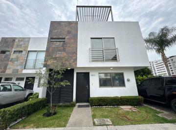 11f441a4f52f79e4f97d06b98e0b48d598f0e10e0eb08c7a08072316029c4ad1 · Casa en Venta en Cañadas de San Lorenzo