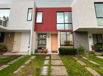 Casa de 3 habitaciones, Zapopan · Casa en Renta en Las Fuentes