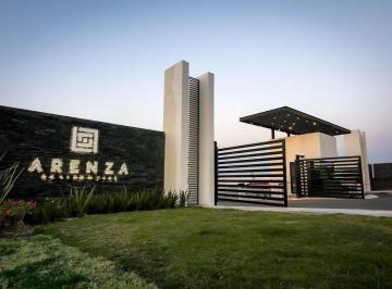 Casa · 122m² · 3 Recámaras · 2 Estacionamientos · Casa en Renta "Arenza Residencial" Zakia El Marques Queretaro