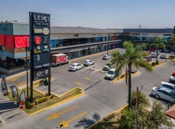 1 · Local en Renta en San Isidro