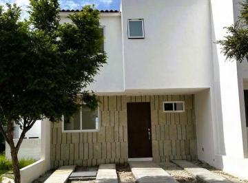 Casa en condominio de 3 habitaciones, El Marqués · Casa en Ciudad Maderas, El Marqués, Qro.