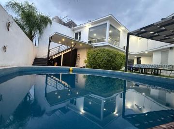 Casa de 2 habitaciones, Monterrey · Casa Venta en Cumbres 4to Sector
