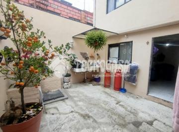 Foto · Casa - Venta