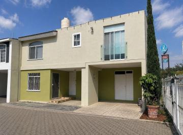 Casa de 5 habitaciones, Zapopan · Casa en Venta en Haciendas Tepeyac | Excelente Ubicación