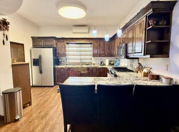Casa de 3 habitaciones, Playas de Rosarito · ¿Buscas un Refugio de Serenidad y Belleza? Residencia de Calidad en 1 Solo Nivel