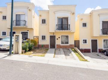 Casa de 3 habitaciones, Tijuana · Venta Casa 3 Recámaras en Verona Residencial, Rodeada de Parques, Hogar Ideal Para Familias.