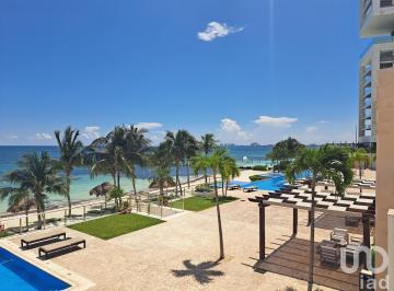Departamento · 204m² · 3 Recámaras · Departamento en Venta en Condominio La Playa Cancún
