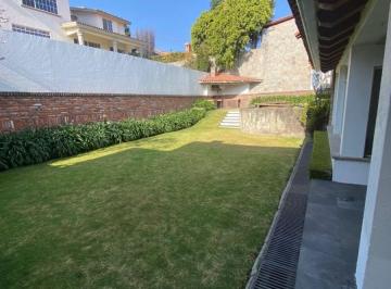 Casa de 3 habitaciones, Atizapán de Zaragoza · Casa en Venta en Esquina Calle Cerrada Estilo Mexicano Contemporáneo — Loma de Vallescondido