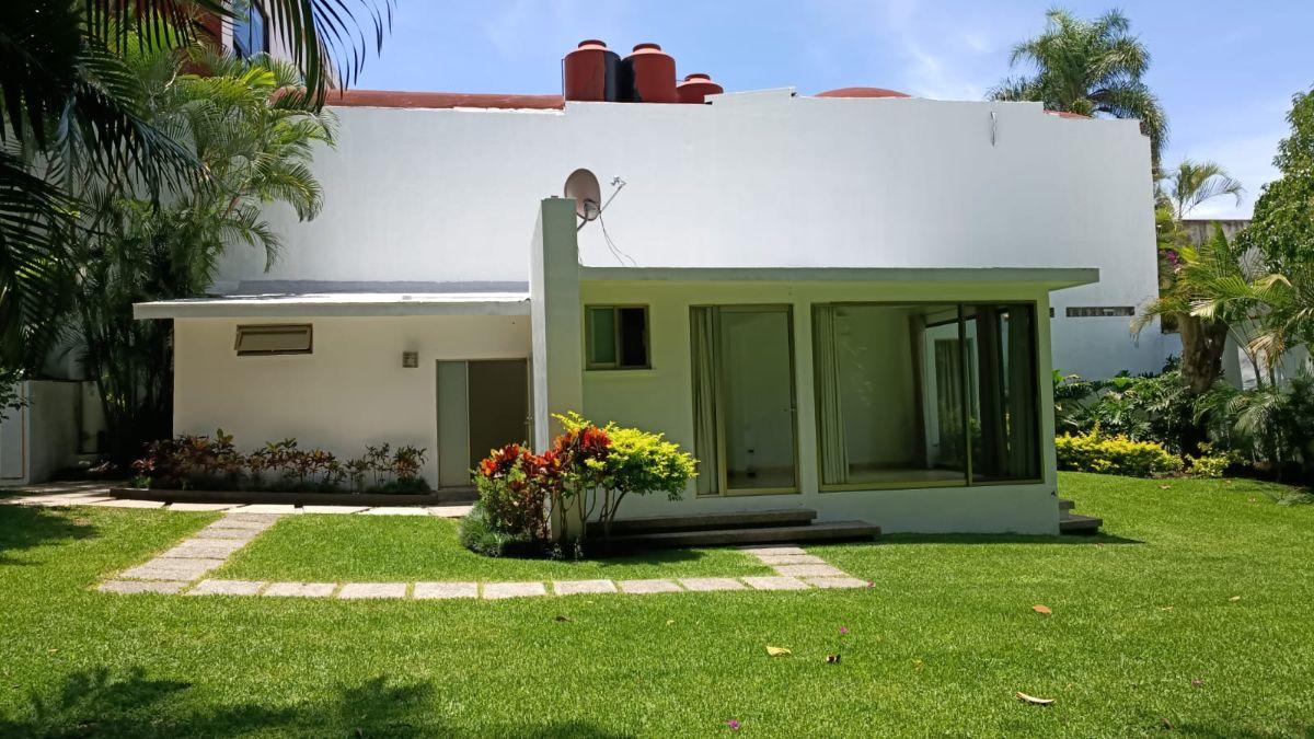 House for Sale on Street. Vista Hermosa Neighborhood