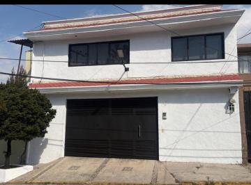 Casa de 3 habitaciones, Coacalco de Berriozábal · Casa en Venta, Coacalco Edo de Mex.