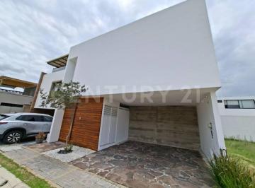 Casa · 229m² · 3 Recámaras · 2 Estacionamientos · Casa en Venta Parque Oaxaca, Lomas de Angelópolis III, 3 Recámaras + Roof Garden
