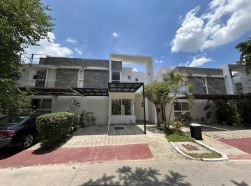 Casa · 121m² · 3 Recámaras · 2 Estacionamientos · Casa en Venta en Altozano Valle 6, Villahermosa