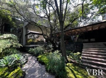 Casa · 2600m² · 5 Recámaras · 10 Estacionamientos · Mansión de Lujo en El Pedregal a La Venta.