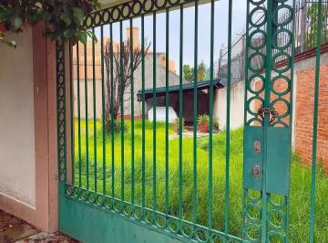 Terreno / Lote , Tlalpan · Prados Coapa 3a Seccion Terreno 334 m² en Esquina con Estricta Vifgilancia