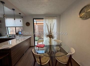 Casa · 78m² · 2 Recámaras · 2 Estacionamientos · Rincones El Marqués Casa en Venta en Condominio con Seguridad 24/7 Rah1938