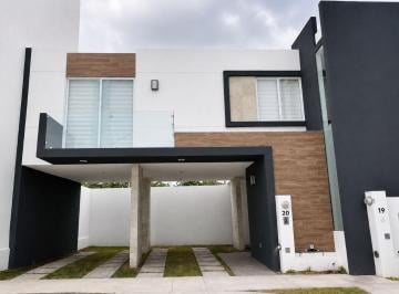 Casa de 3 habitaciones, Querétaro · Casa en Renta en San Isidro Juriquilla