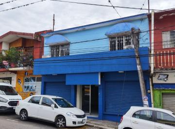 Se Renta Local de Dos Plantas a 1 Minuto del Parque 21 de Mayo y el centro de Có · Se Renta Local Comercial Dos Plantas a un Minuto del Centro de Cordoba, Ver.