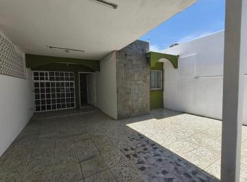 Casa de 2 habitaciones, Veracruz · Casa en Renta por Av Cuauhtémoc, Veracruz