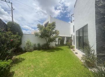 Casa en condominio de 3 habitaciones, San Pedro Cholula · Casa en Venta en Zerezotla San Pedro Cholula, Puebla