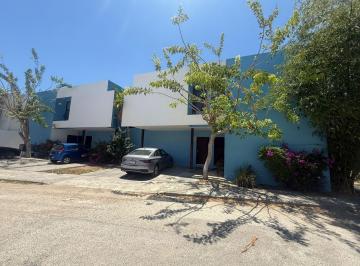 Casa · 120m² · 2 Recámaras · 1 Estacionamiento · Townhouse en Renta Altabrisa