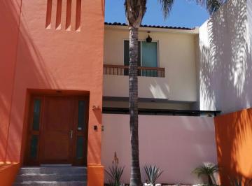 Casa de 3 habitaciones, Querétaro · ¡Oportunidad! Casa en Juriquilla 220 m² Fraccionamiento Los Naranjos 11
