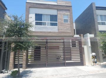 Casa · 160m² · 3 Recámaras · 1 Estacionamiento · Casa en Venta en Guadalupe