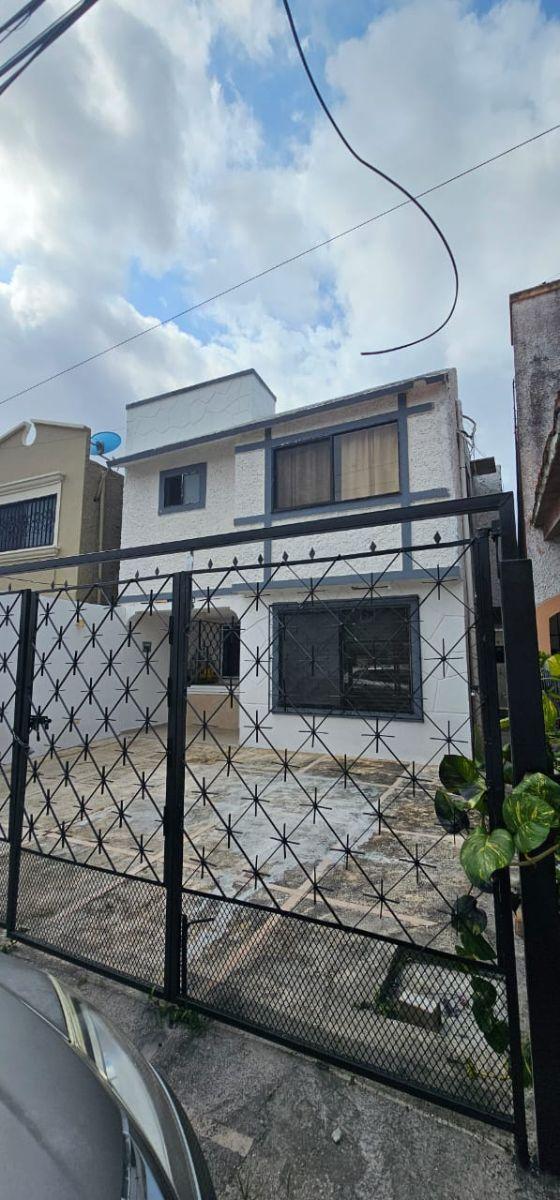 Casa en Renta Sin Muebles Céntrica