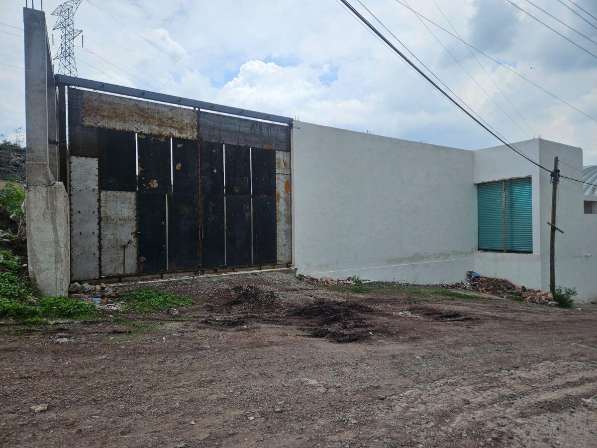 Venta de Bodega en Obra Gris