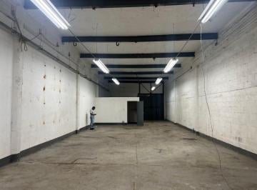 Bodega comercial , Naucalpan de Juárez · Rentó Bodega 180 m² Naucalpan Edo de México