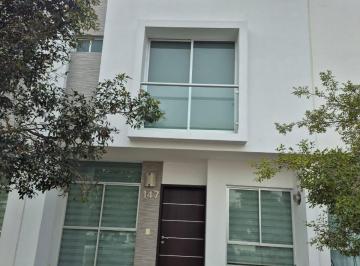 Casa en condominio de 3 habitaciones, Zapopan · Casa en Renta en Natura Residencial