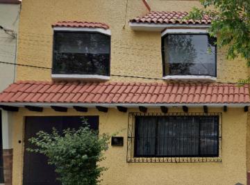 Casa en Venta de 4 habitaciones Molino de Rosas · Venta de Casa en Cdmx Molino de Rosas Rosa de Fuego