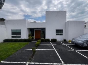 Casa de 4 habitaciones, Querétaro · Casa en Juriquilla en Venta | Alberca Privada + Espacios Amplios + Ubicación Privilegiada